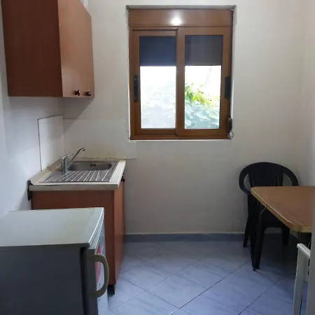 Valona בית הארחה Vlorë