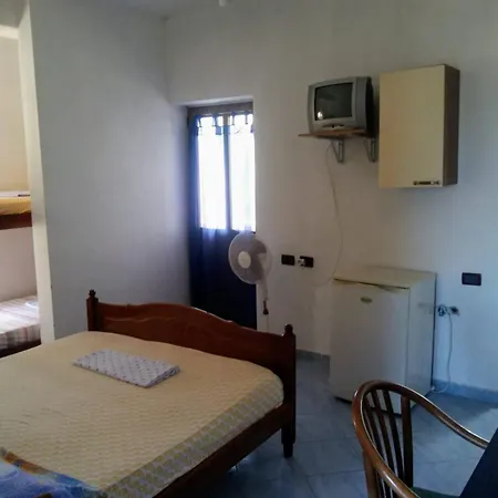 Valona 3*